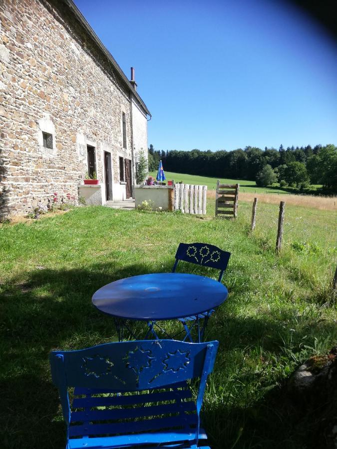 gite les chaumeix Prondines Exterior foto